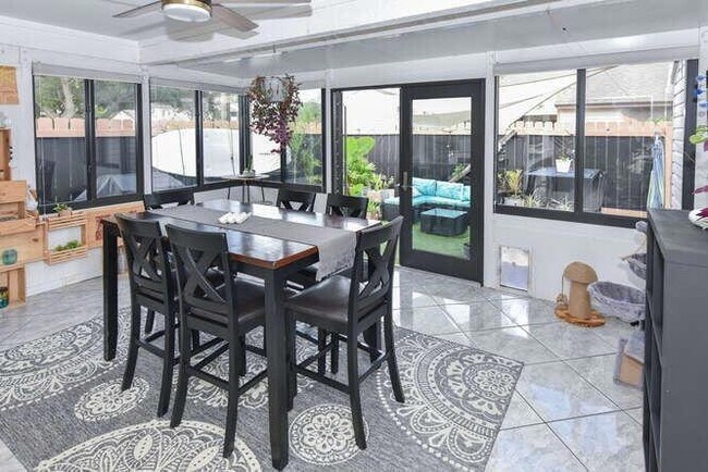 Building Photo - 108 Sherwood Cir