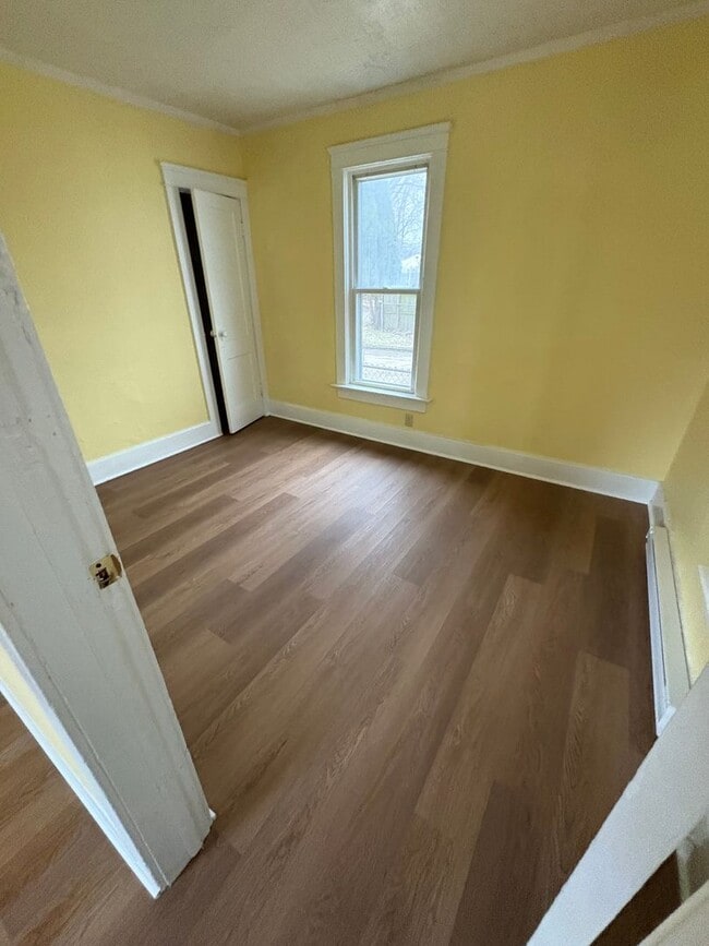 Building Photo - 1806 Poplar St