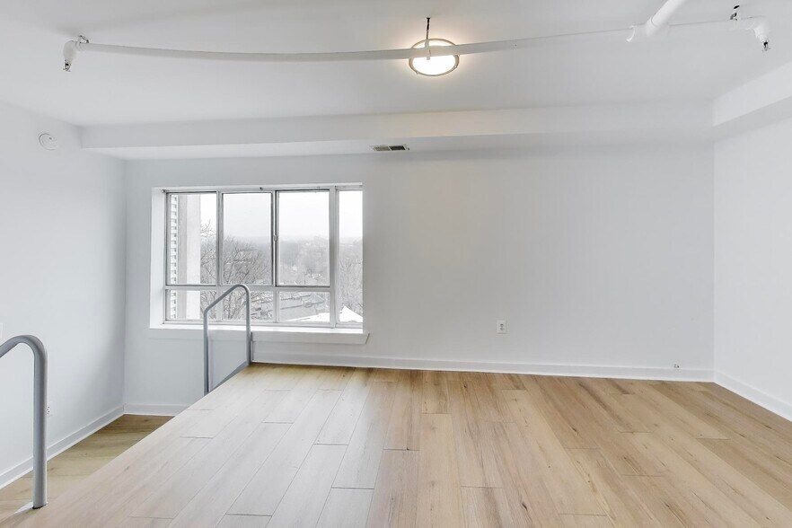 Building Photo - 5885 Colorado Ave NW