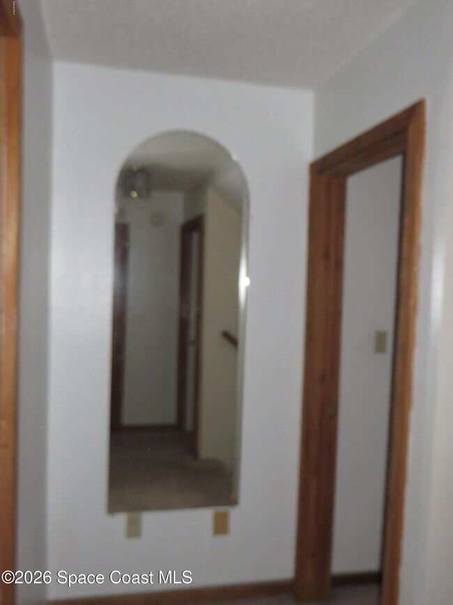 Building Photo - 1145 Horizon Ct