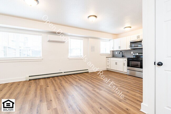 Building Photo - 1823 Griswold Dr