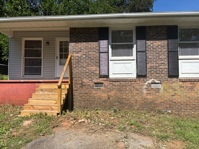 Building Photo - 217 Herbert St