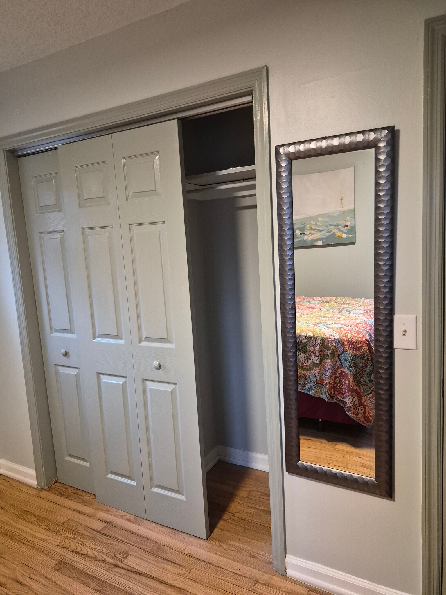 Large Double Closet - 303 Appleton St