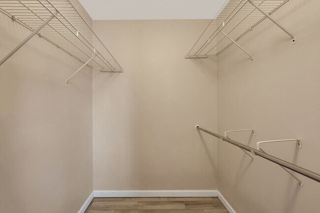 Building Photo - 1612 SE Cascella Ct