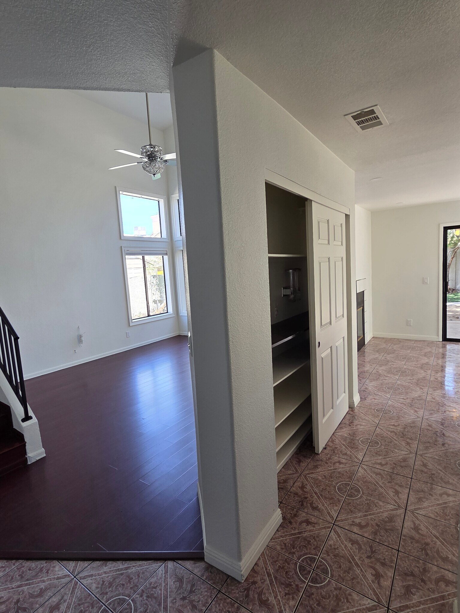 Building Photo - 5650 Ruby Creek Dr