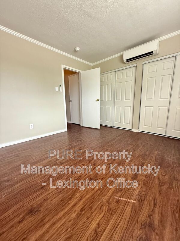Building Photo - 1685 Alexandria Dr