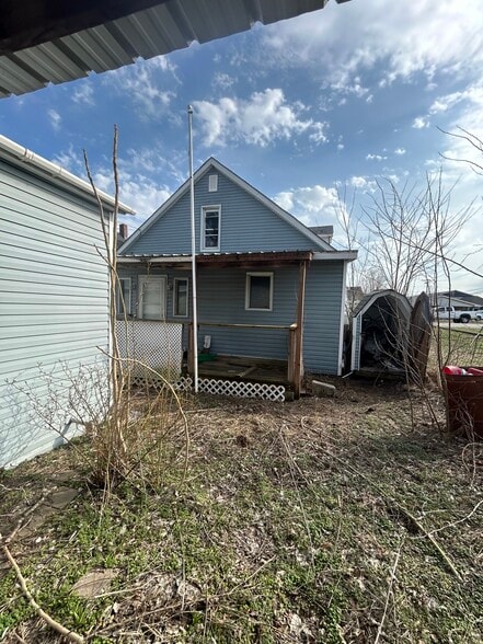 Building Photo - 47 W Penning Ave