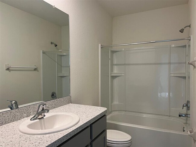 Building Photo - 32978 Tulip Petal Ln