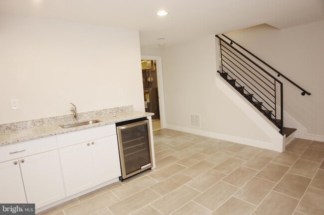 Building Photo - 12307 Chesterton Dr