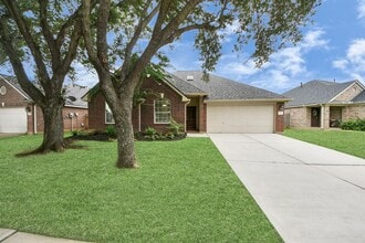 Building Photo - 1603 Martin Lake Dr