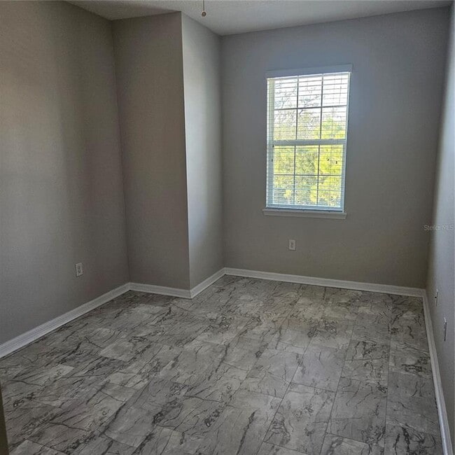 Building Photo - 8259 Enclave Way