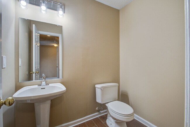 Building Photo - Limited-Time $500 Move-In Special – Contact Our Leasing Office Today!