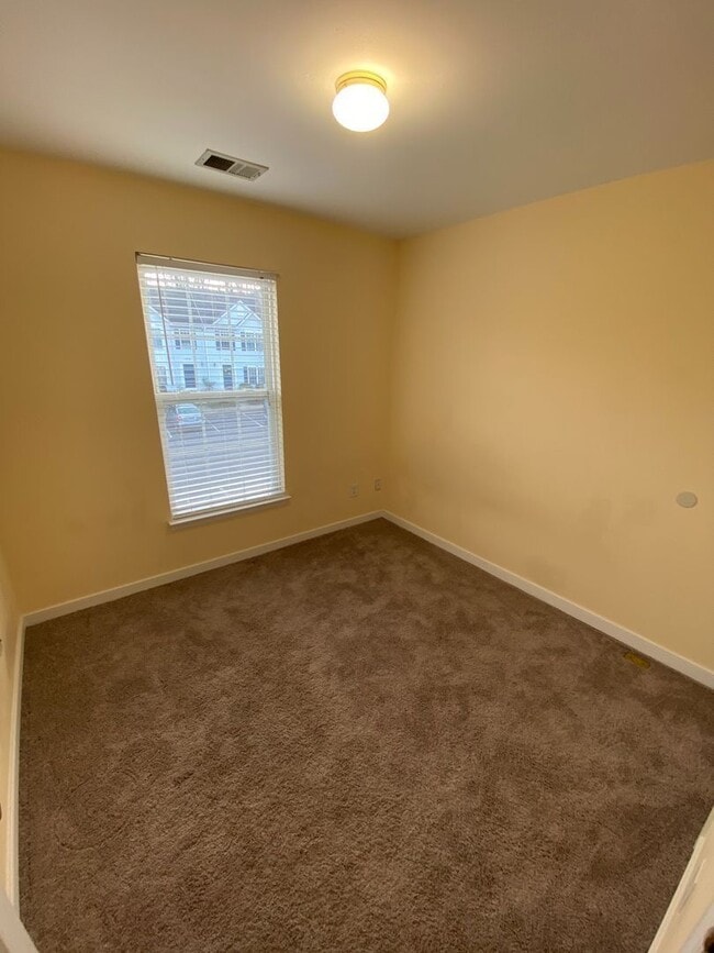 Building Photo - 5504 Millstream Ln