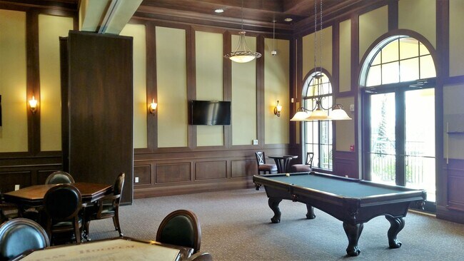 Building Photo - Impressive Annual Unfurnished 3 Bedroom, 2...