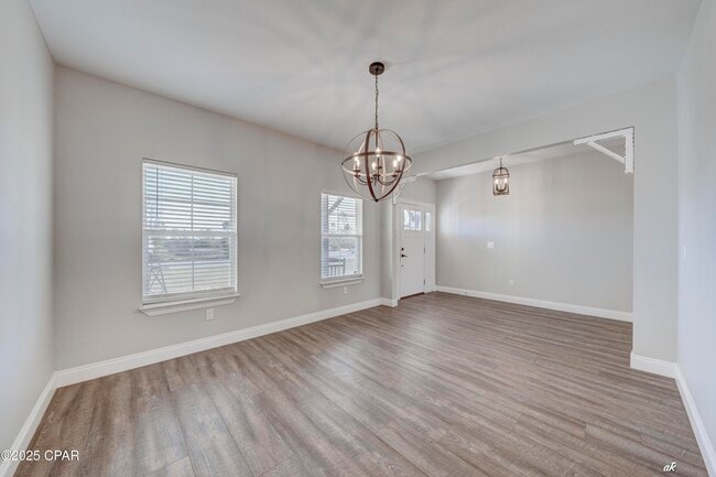 Building Photo - 742 Vista del Sol Ln