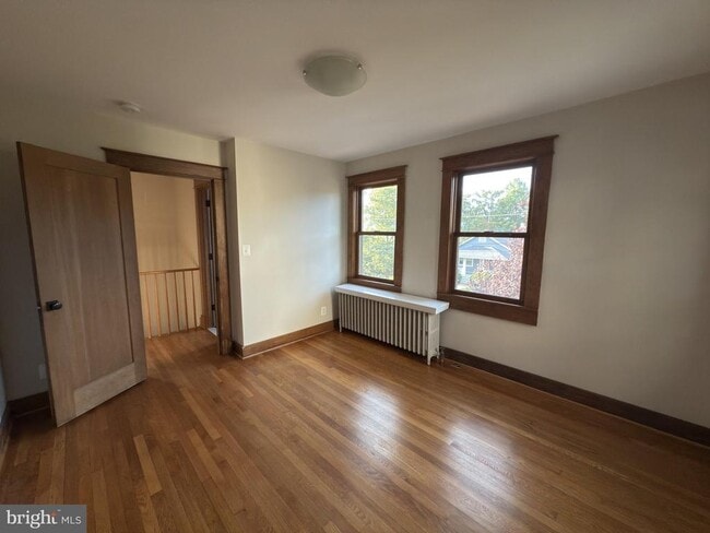 Building Photo - 807 Richmond Ave