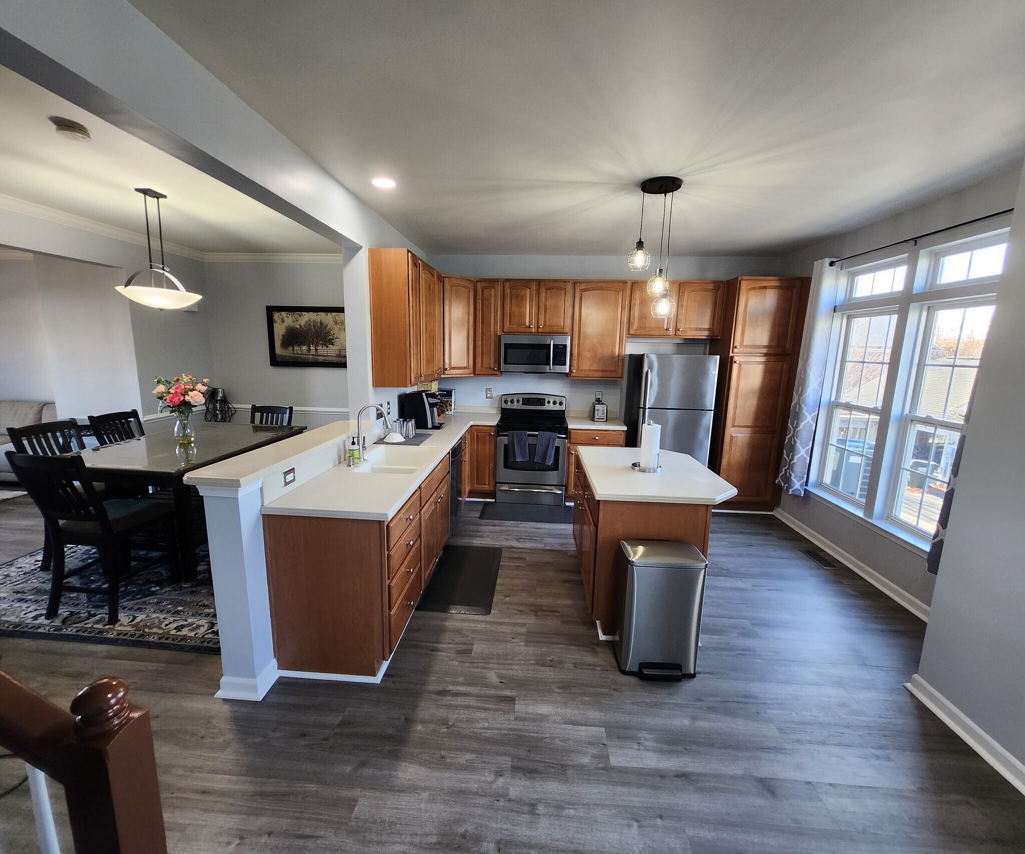 Building Photo - 2068 Lockwood Dr