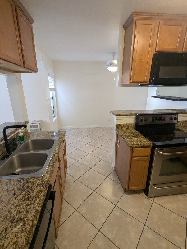 Building Photo - 1345 Cabrillo Park Dr