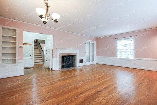 Building Photo - 930 SE 53rd Ave