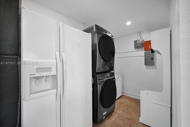 Building Photo - 7700 SW 139th Ter