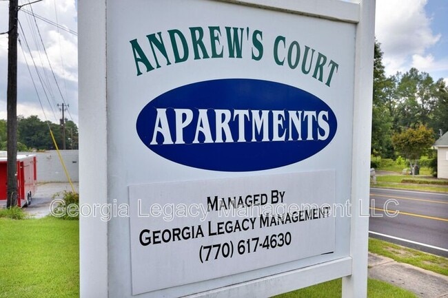 Building Photo - 21 Andrews Ct