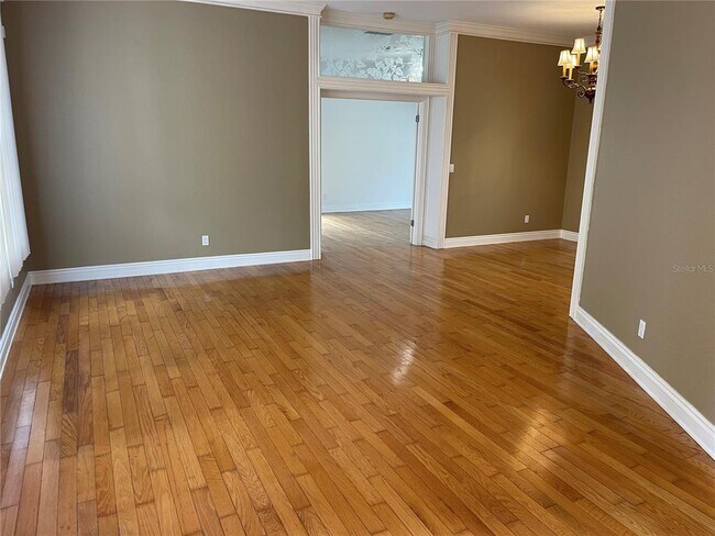 Building Photo - 2772 Challenger Dr