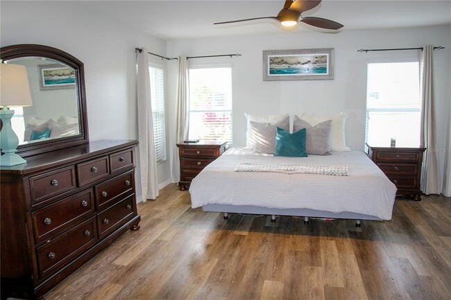 Building Photo - 4015 Kingsfield Dr