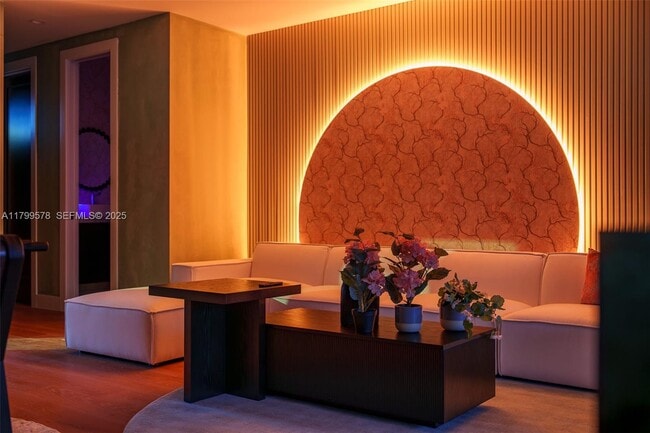 Building Photo - 410 NW 52nd St