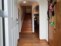 Building Photo - 1135 Sunset Dr