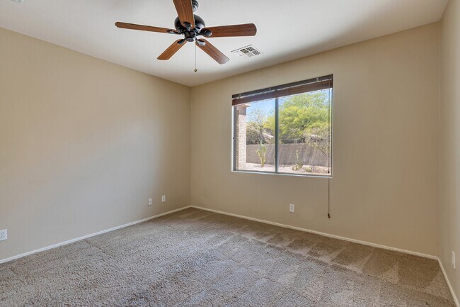 Building Photo - Lovely Anthem home on quiet cul-de-sac  no...