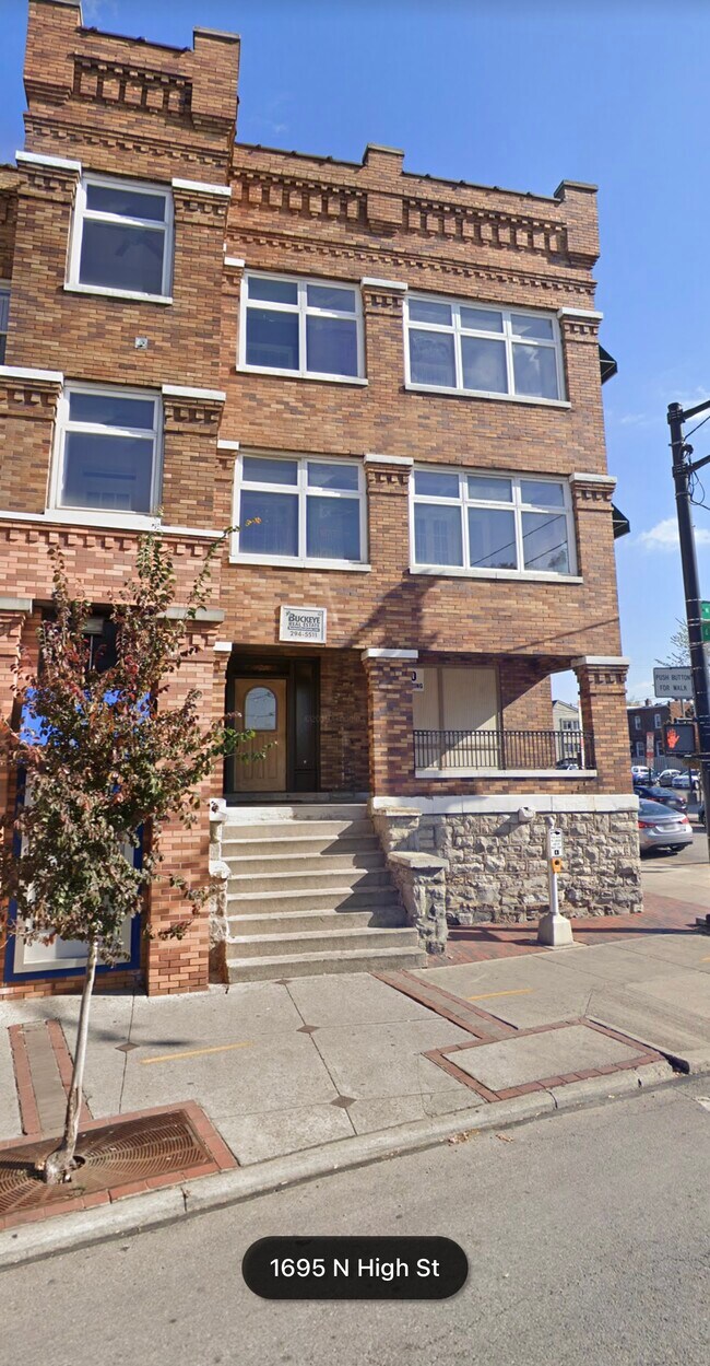 Building Photo - 1694 N High St