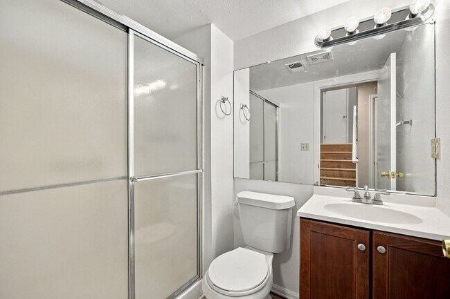Building Photo - 9333 Cattail Ct