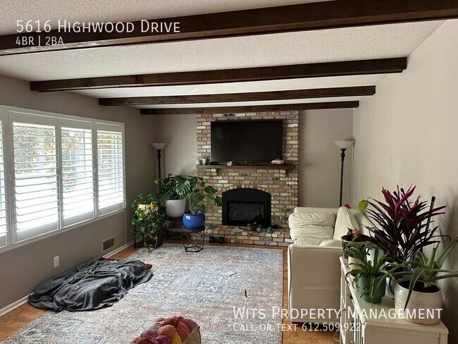 Building Photo - 5616 Highwood Dr