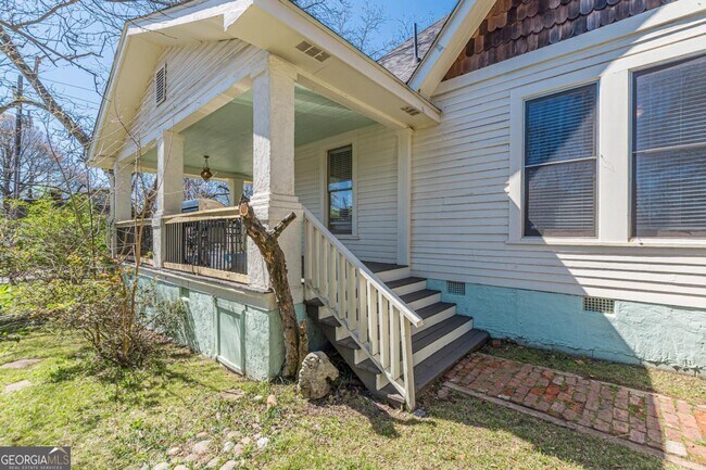 Building Photo - 1118 Glenwood Ave SE