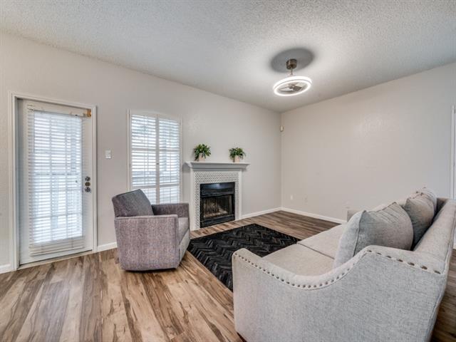 Building Photo - 1603 Marsh Ln