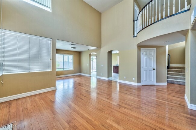 Building Photo - 3520 Tuscany Village Dr