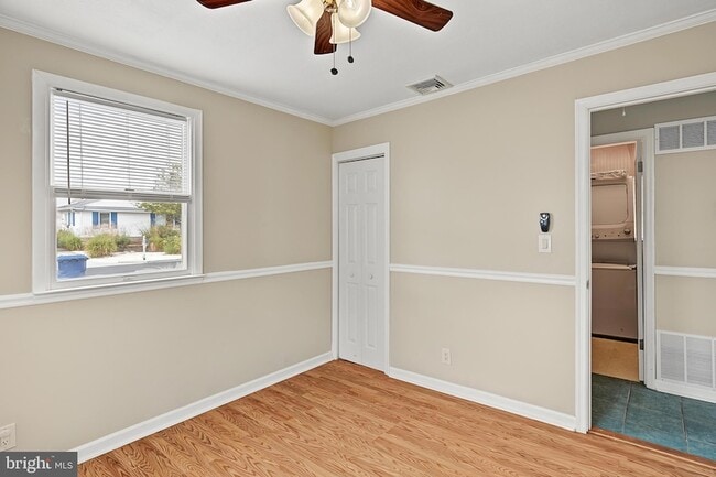 Building Photo - 137 E Susquehanna Dr