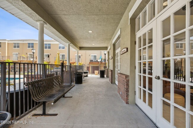 Building Photo - 343 E Church St