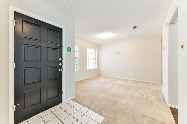 Building Photo - 1227 Hidden Canyon Rd