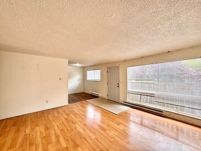 Building Photo - 4102 38th Ave. S