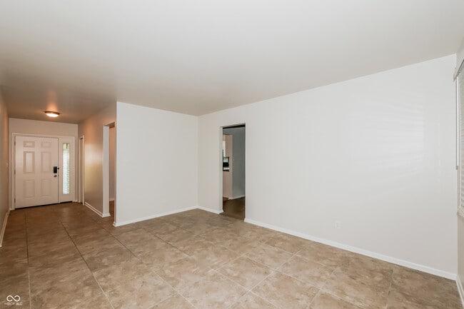 Building Photo - 3131 Acoma Dr