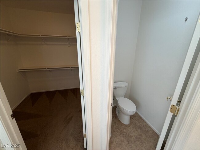 Building Photo - 10596 Bardilino St