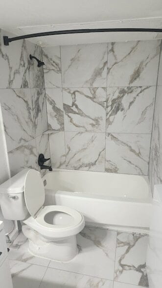 Building Photo - 3025 Walnut Bend Ln