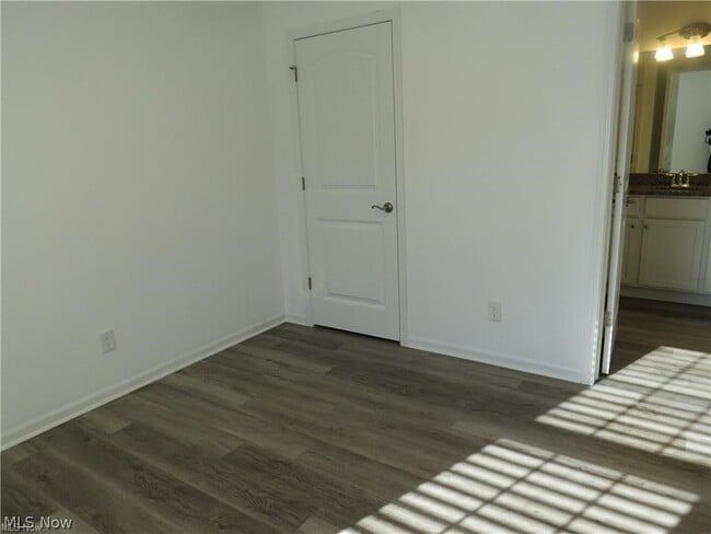 Building Photo - 1711 Blase Nemeth Rd