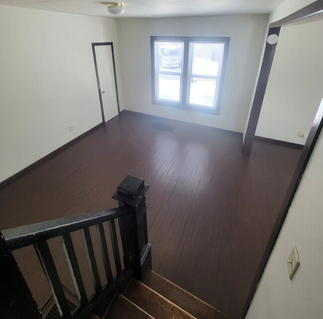 Building Photo - 410 Congress St