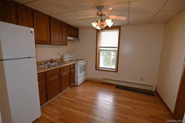 Building Photo - 1298 US-9W