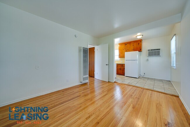 Building Photo - 6225 Craner Ave