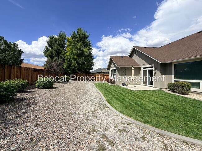 Building Photo - 1362 Branden Ln
