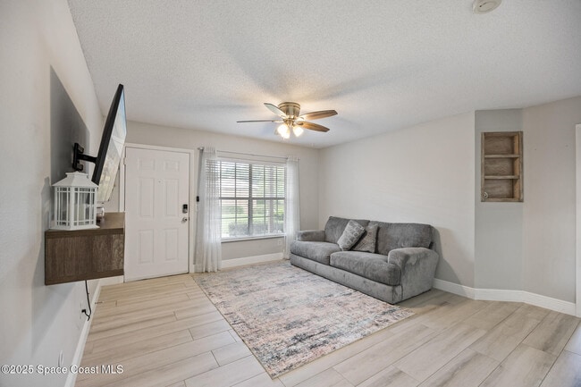 Building Photo - 1780 Rocky Wood Cir