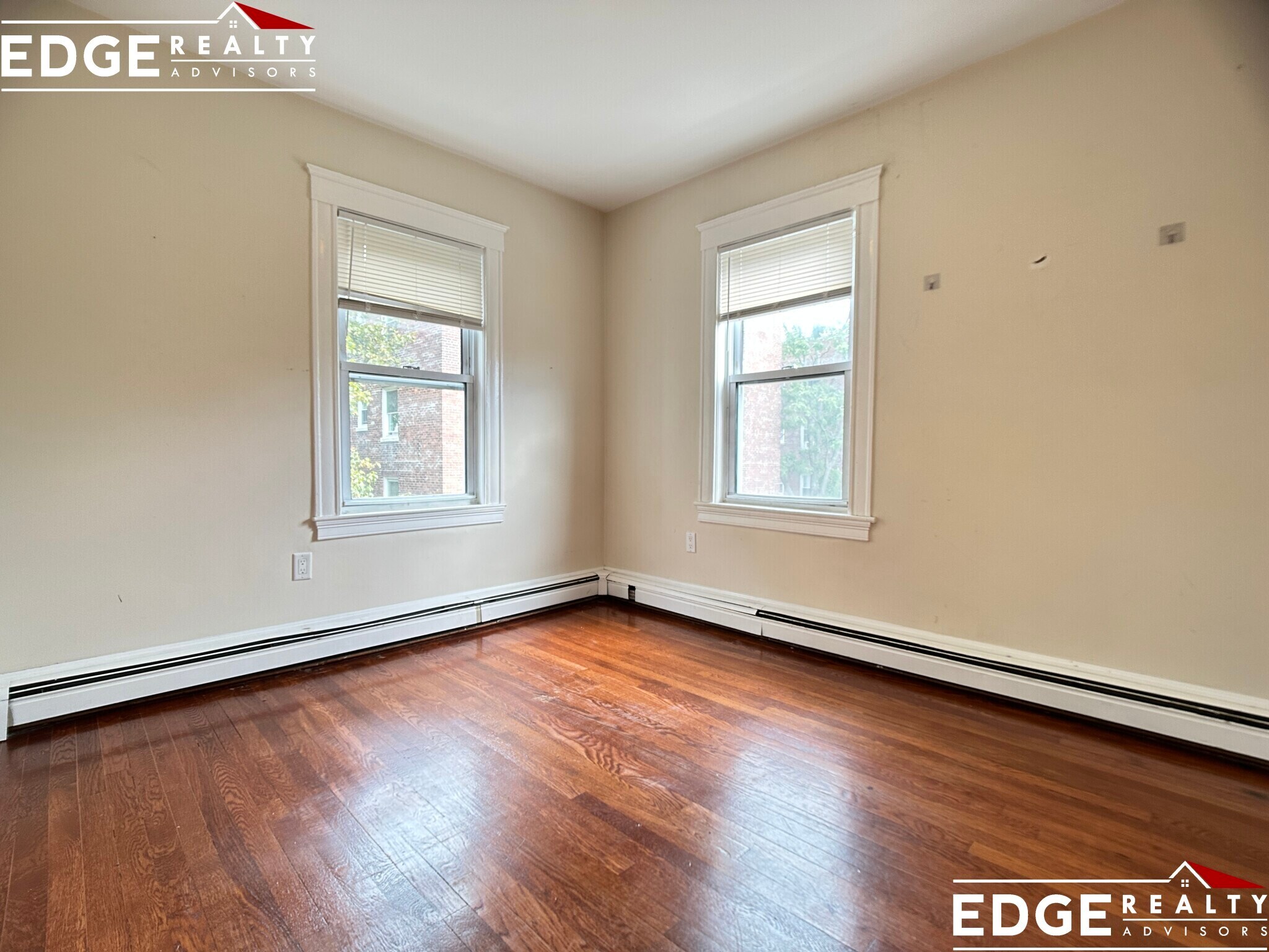 Building Photo - 21 Claymoss Rd